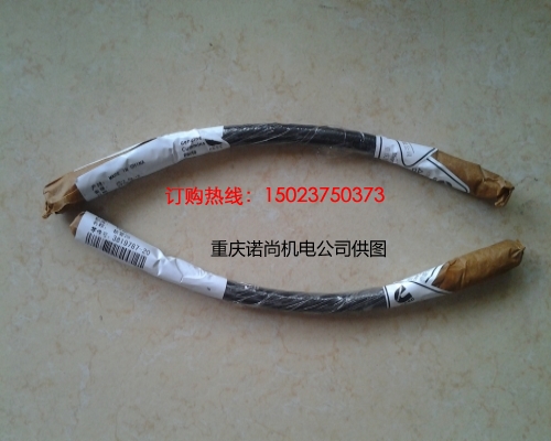 旋挖鉆發(fā)動(dòng)機(jī)QSM11康明斯冷卻液排氣軟管3819787