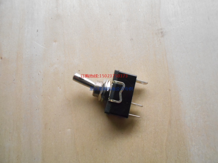 AVELINGRD30自卸車康明斯NTA855-C360按鈕開關3035150