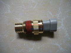 康明斯K50船機發(fā)動機水溫傳感器3408606