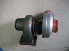 東風康明斯6CT8.3工程發(fā)動機廢氣增壓器3537010